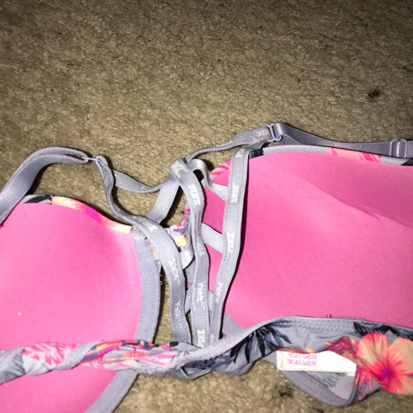 Pink Victoria Secret bra - Picture 2 of 2